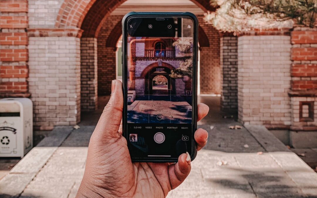 Apple, arriva la fotocamera periscopica, solo su iPhone 15 Pro Max