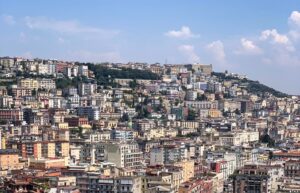 foto panoramica dall'alto edifici napoli